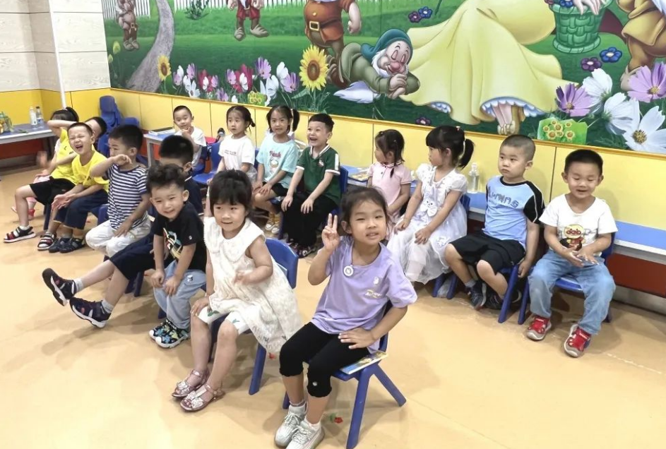 天童教育：父母日常如何教導(dǎo)孩子禮貌問(wèn)題？