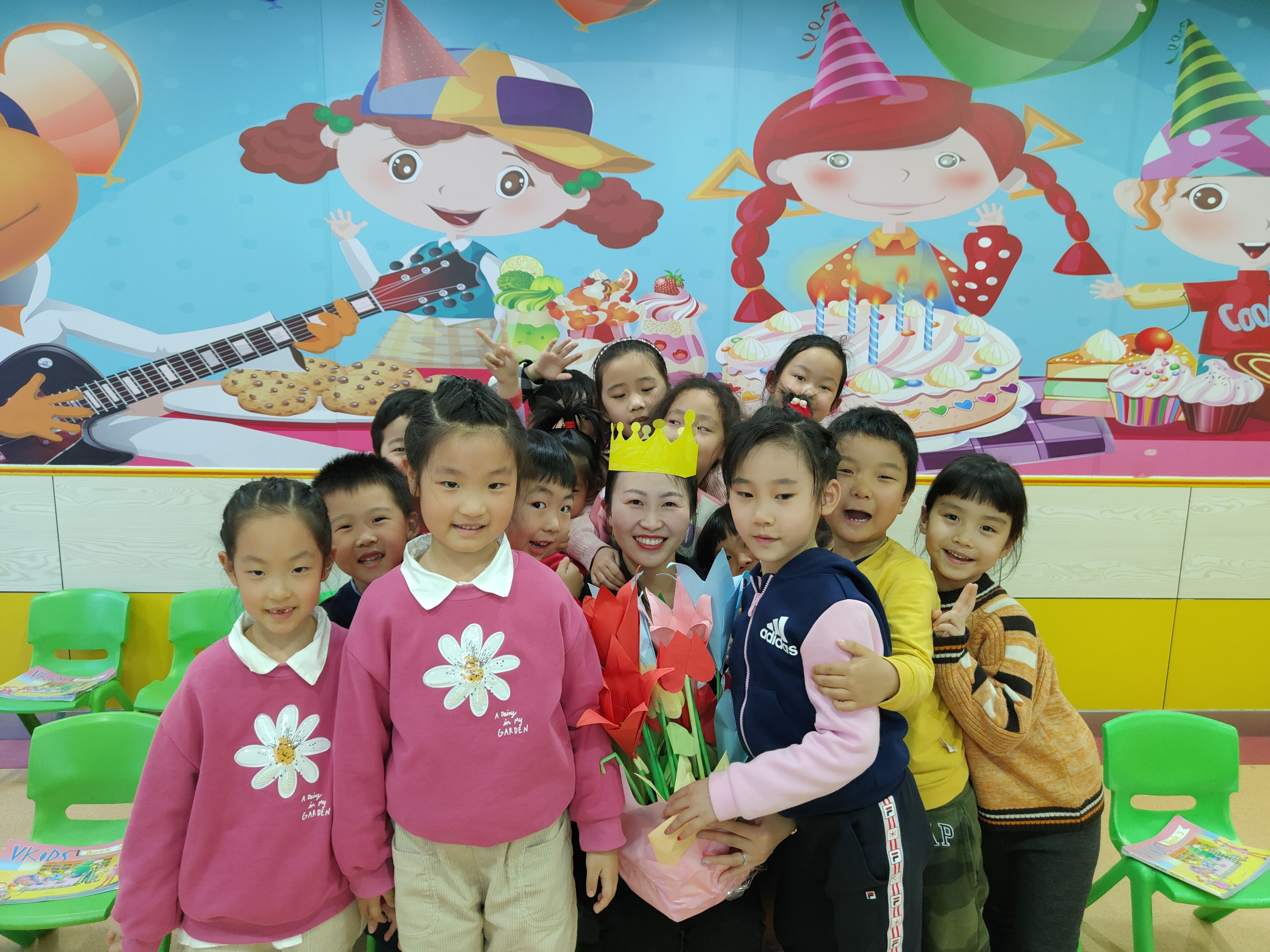 天童教育：家長(zhǎng)應(yīng)該塑造孩子的行為